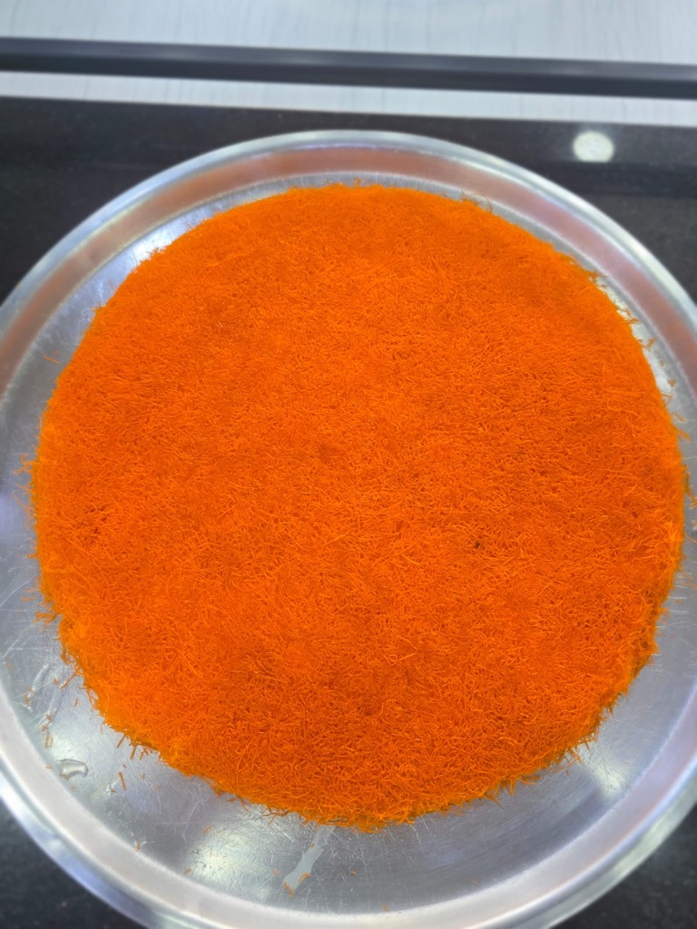 A real orange khishneh tray just after the flip